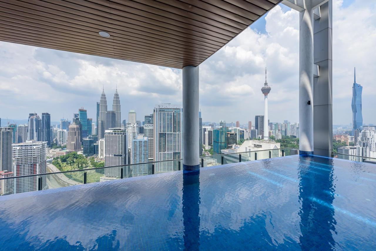 Penthouse Sky Jacuzzi At Klcc Pangsapuri *